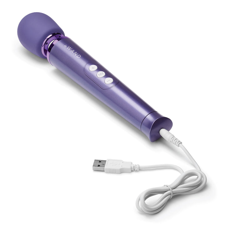 Le Wand Petite Rechargeable Wand Massager COTR, INC / BVIBE